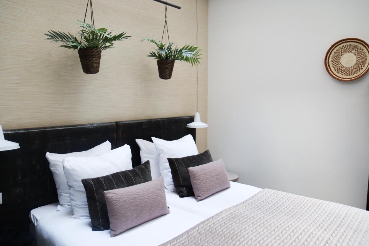 Hotel Dwars Амстердам Екстериор снимка