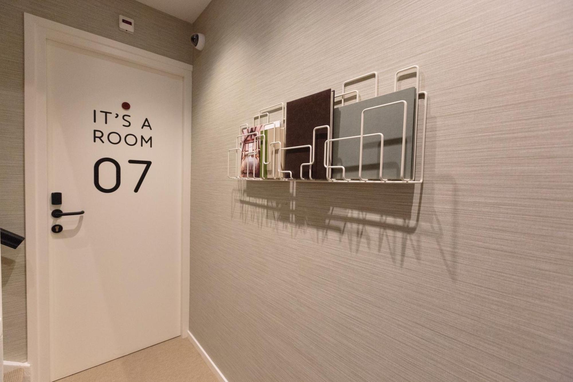 Hotel Dwars Амстердам Екстериор снимка